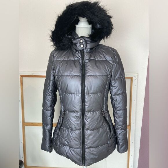 Nanette Lepore NWOT puffer parka w/ faux fur trimmed detachable hood🎉 - Picture 3 of 13